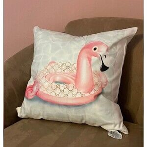 Pink flamingo, 18 x 18 decorative throw pillow new with washable cover